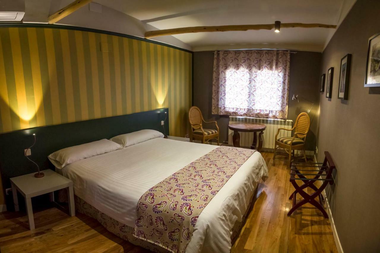 Apartamentos Rurales De La Sexma Del Sabinar Corduente Exterior foto